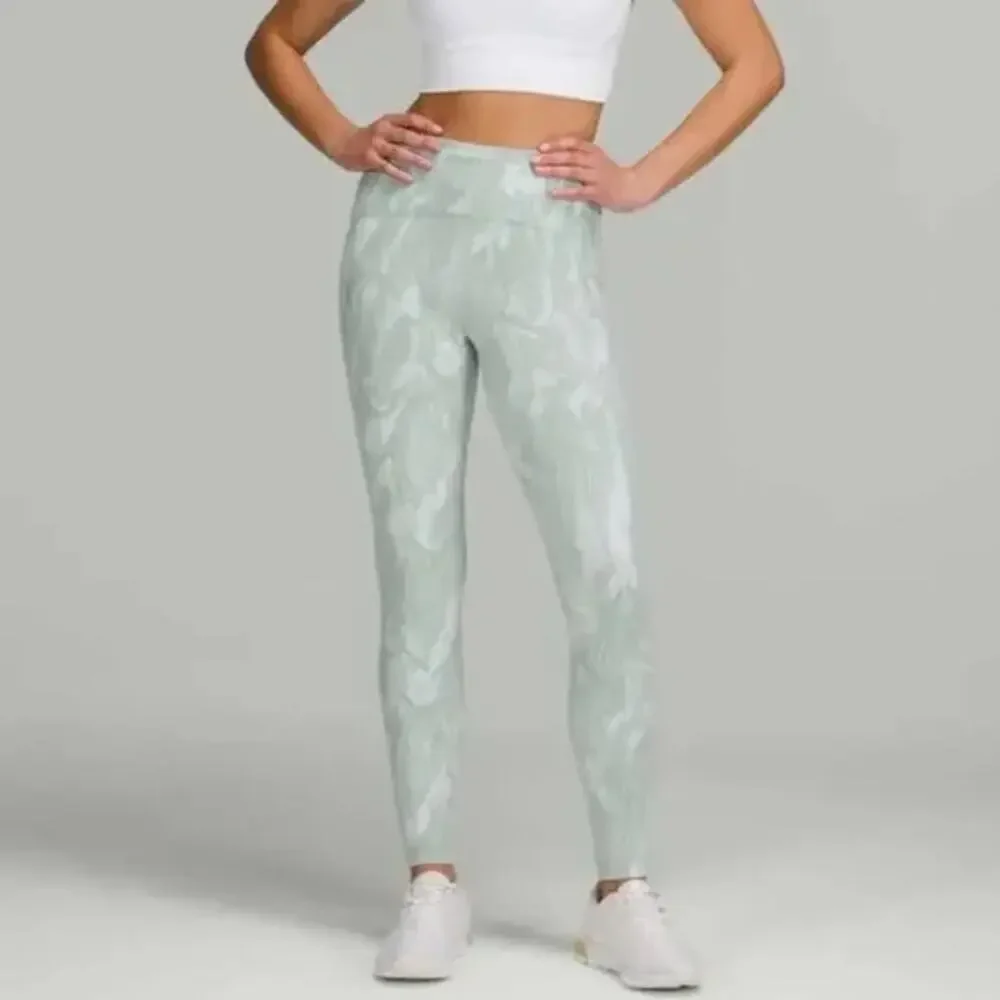 Lululemon Swift Speed High-Rise Tight 28